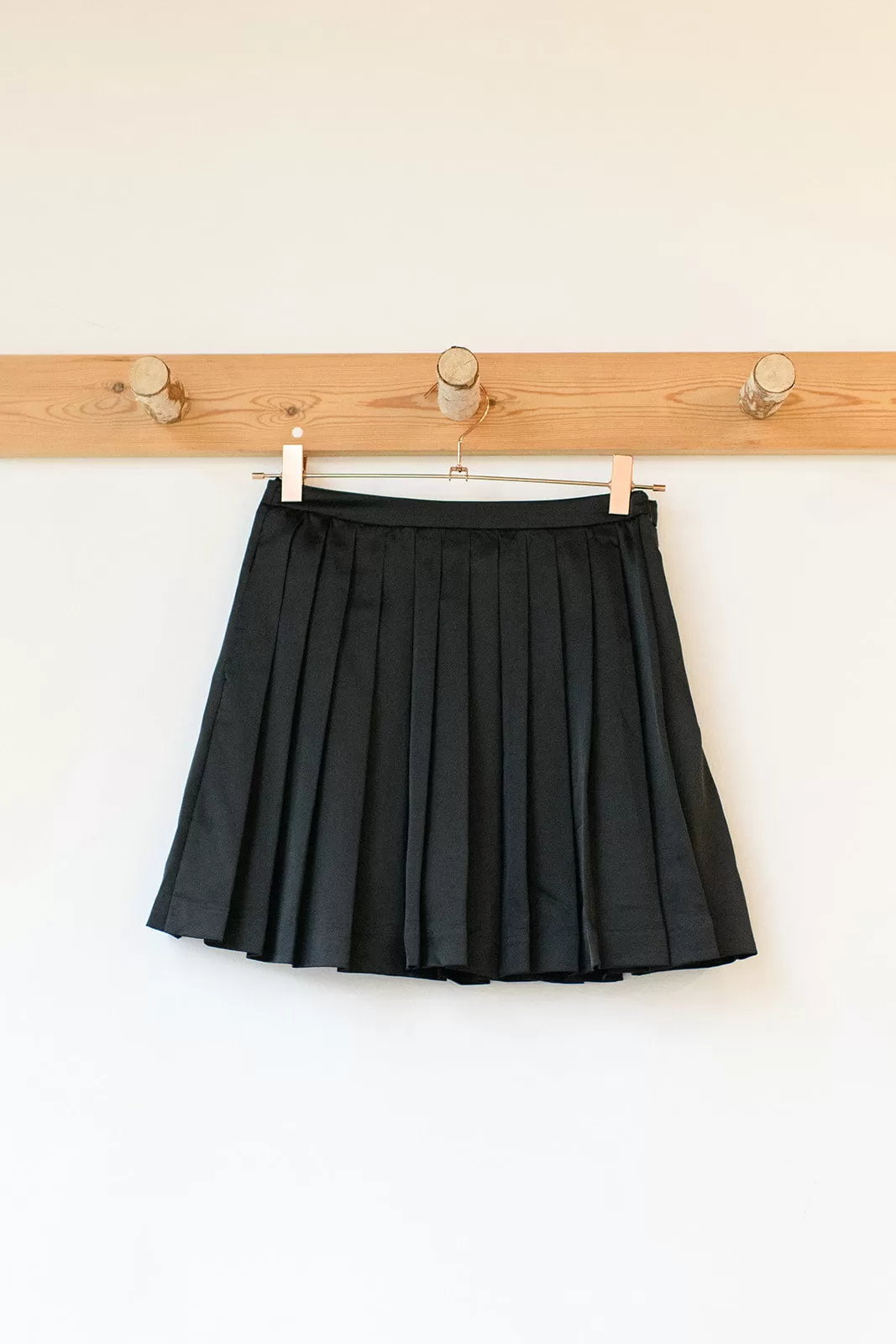 bobbi satin skirt