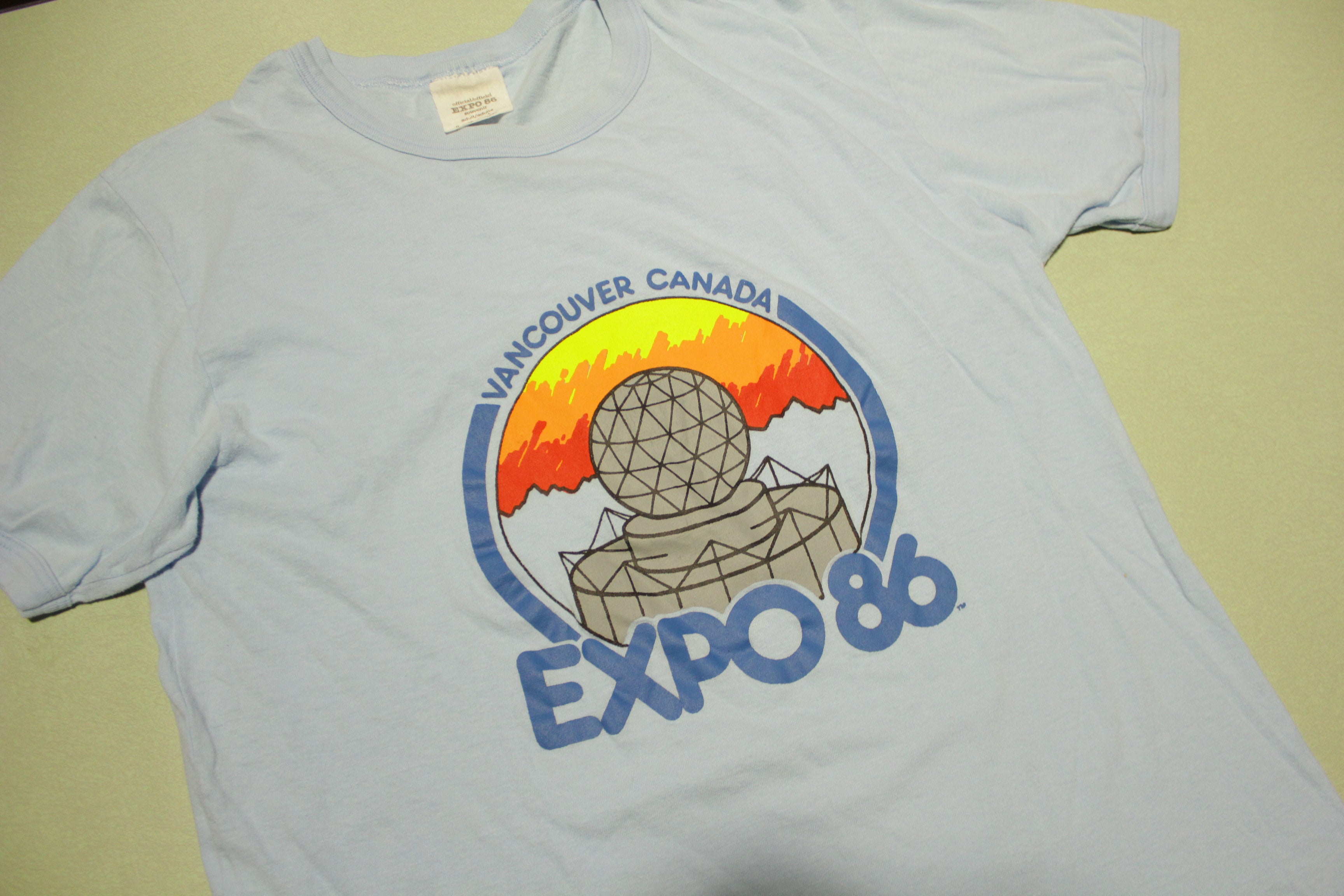 Expo 86 Vancouver Canada  Vintage 80's 1986 Worlds Fair T-Shirt