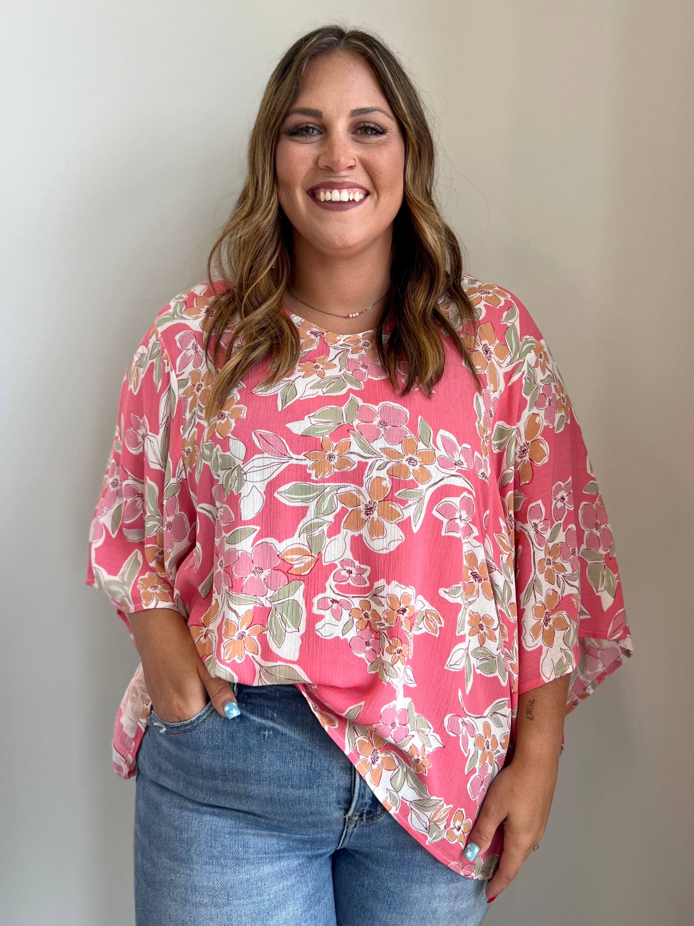 Finley Floral Print V-Neck Top (Regular and Lush)