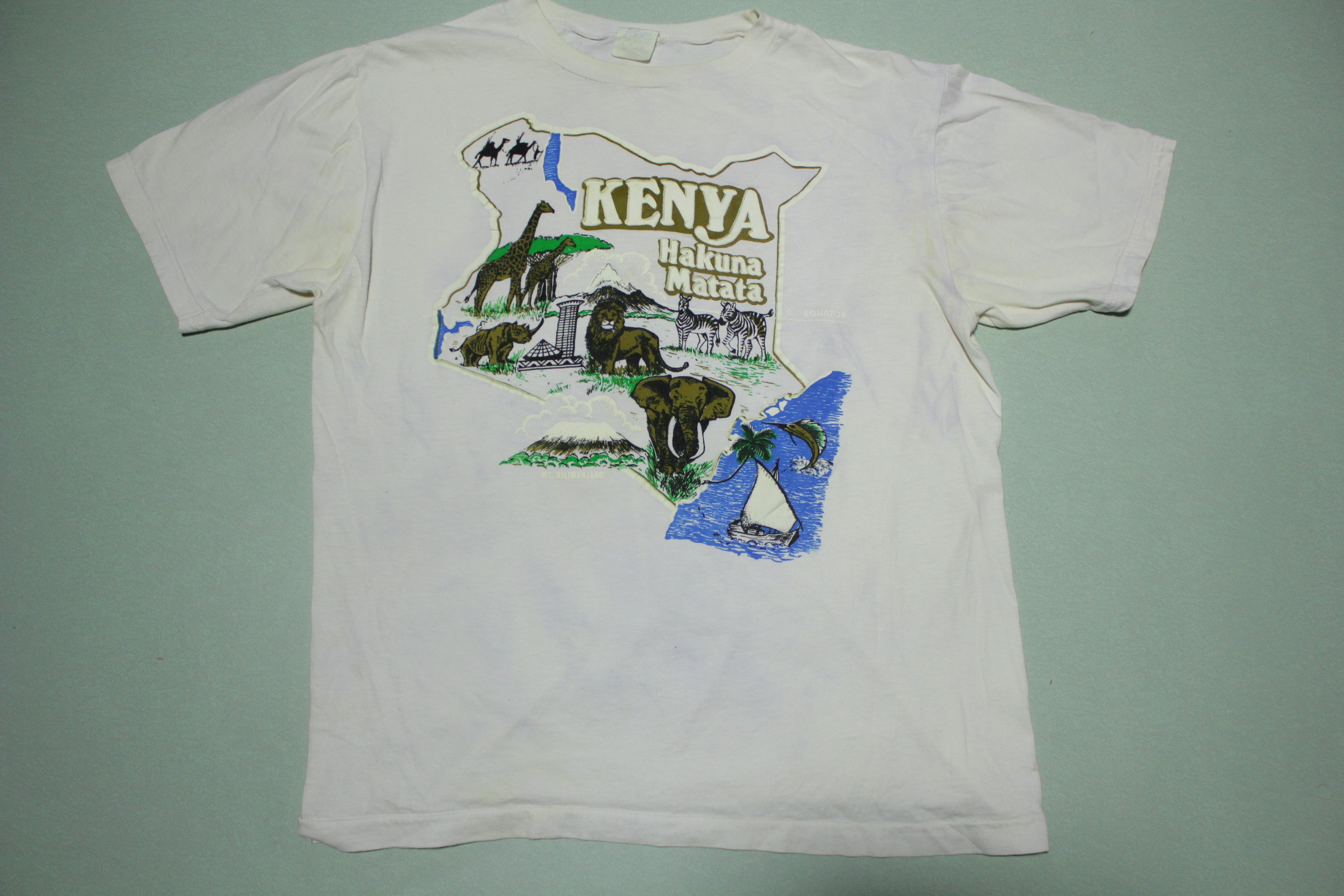 Kenya Hakuna Matata Vintage 80's Mt. Kilimanjaro Wildlife T-Shirt