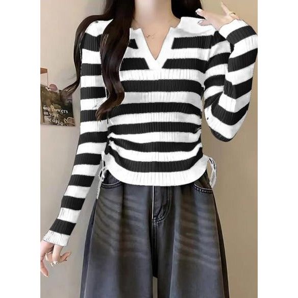 Knitted V-Neck Striped Top