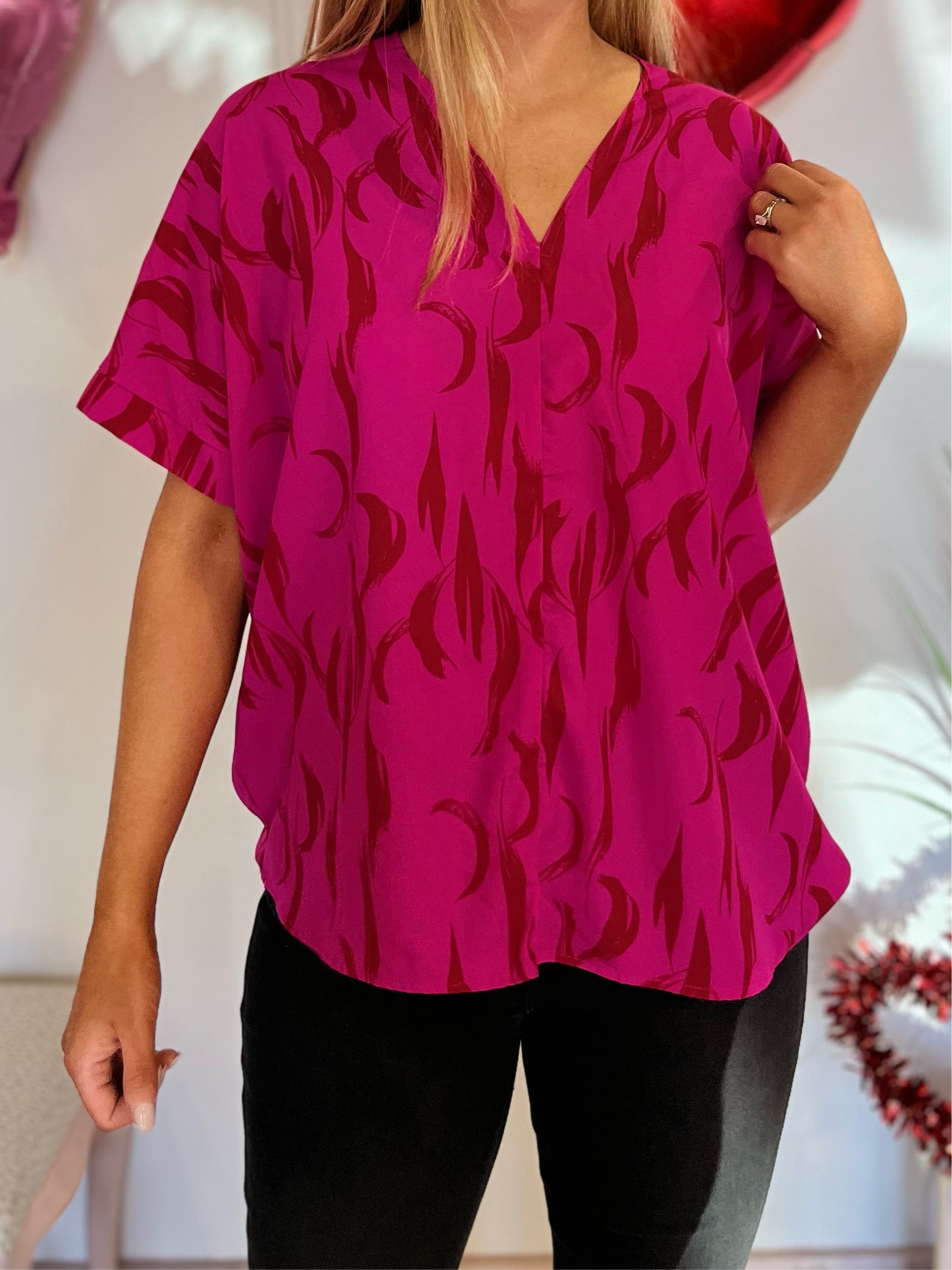 Print V-Neck Boxy Top - Hot Pink/Red