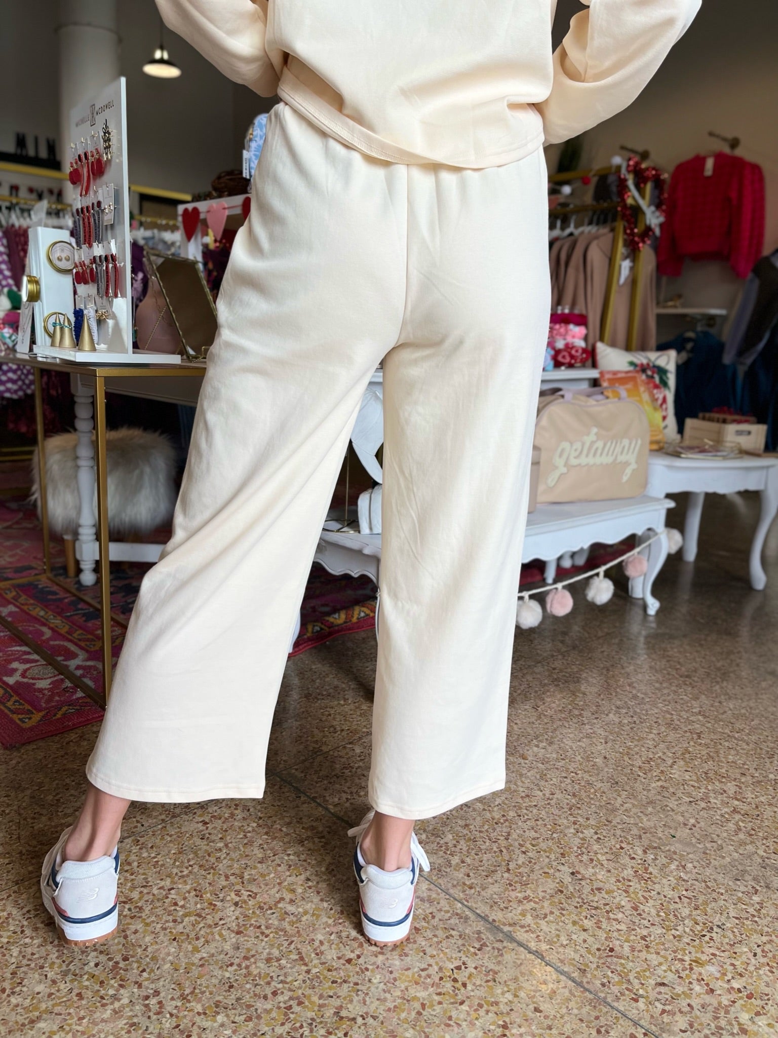 V-Neck Sweatshirt and Pant Set- Cream