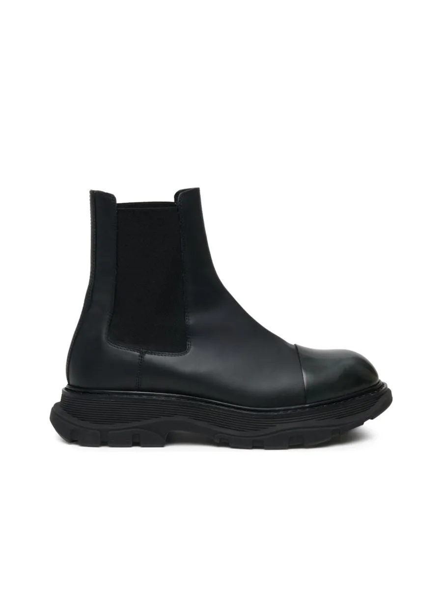 Wander Leather Chelsea Boots