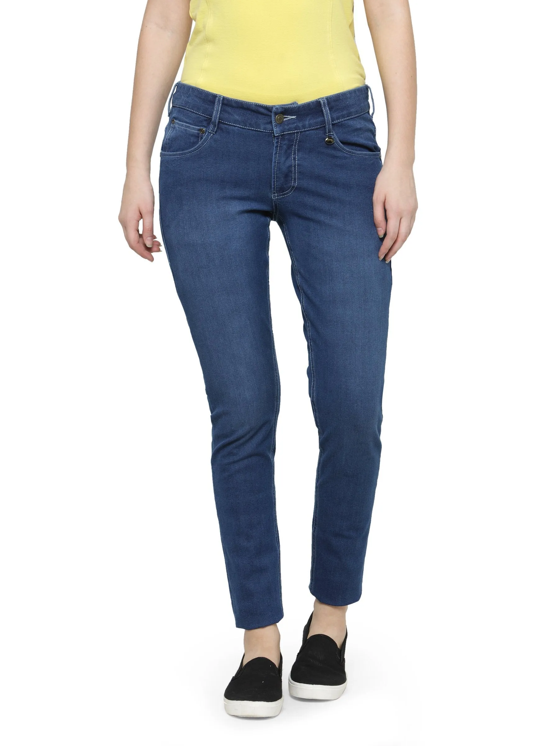 Women Solid Blue Color Jeans